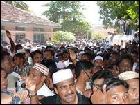 Kalmunai Muslims Protest