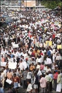Demonstrators in front of Fort Railway Station