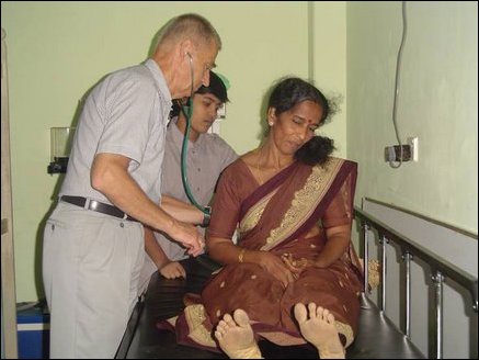 Norwegian nephrologist Dr Fauchald is a regular visitor to Ponnampalam hospital to impart his expertise in kidney relate disceases to local doctors.