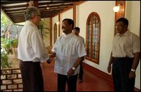 Bauer meeting in Kilinochchi