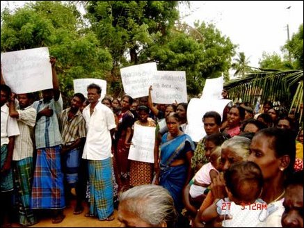 Eachchilampathu, Muttur east villagers.