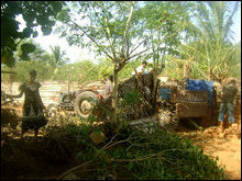 IDPs living on Jaffna railway track area 