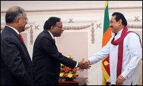 Indian Defense Secretary Pradeep Kumar meets SL President Mahinda Rajapaksa